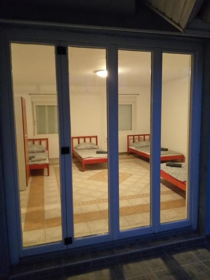 ケストヘイ Azure Houseアパートホテル エクステリア 写真