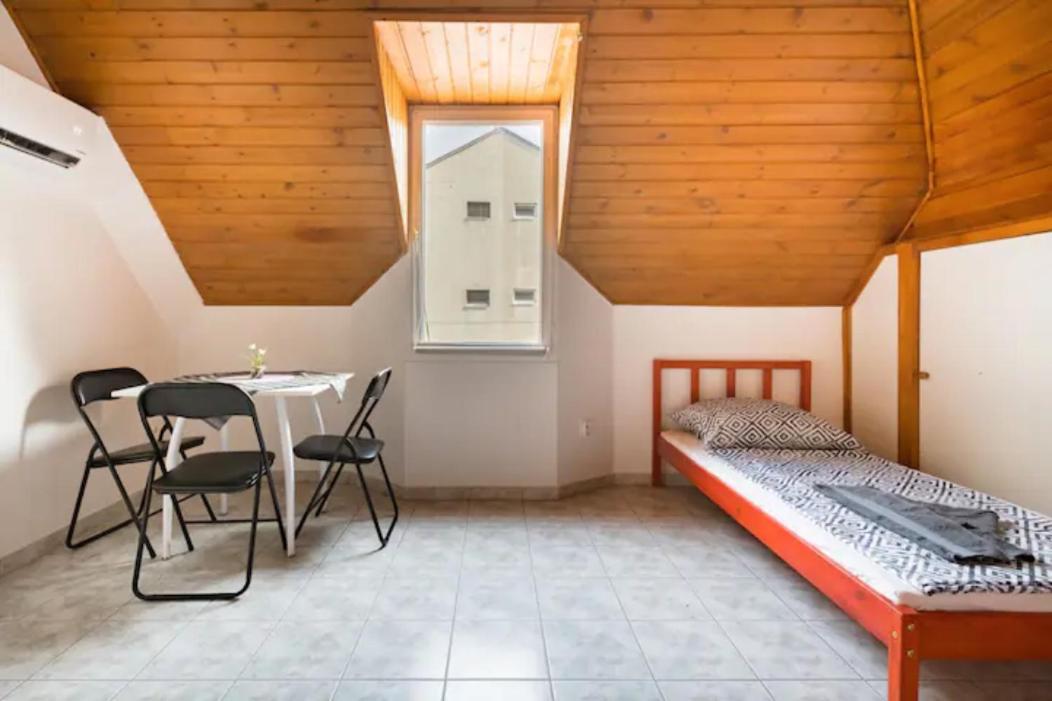 ケストヘイ Azure Houseアパートホテル エクステリア 写真