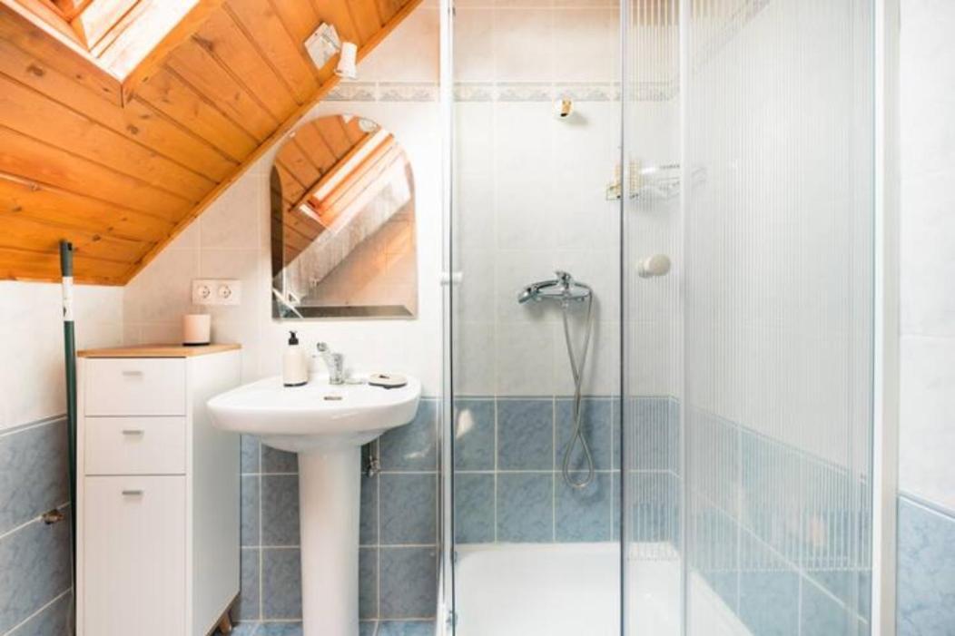 ケストヘイ Azure Houseアパートホテル エクステリア 写真